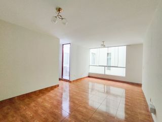 Alquiler 3 dorm, 2 baños, full remodelado, cerca del mar