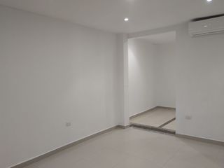 Foto 4 de Oficina en arriendo en El Poblado.