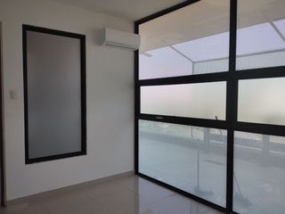 Foto 3 de Oficina en arriendo en El Poblado.
