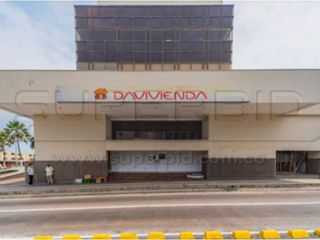 LOCAL COMERCIAL PRIMER PISO - EDIFICIO SEGUROS BOLÍVAR DE 459,54 M2- BARRANQUILLA