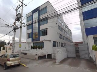 Venta de Departamento Tres Dormitorios  Sector La Gasca (Calle Arturo Meneses)