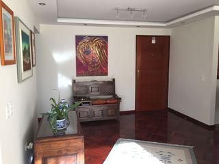 Foto 3 de VENTA DEPARTAMENTO DUPLEX DE 4 DORMITORIOS , SECTOR LA CAROLINA