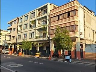Foto 1 de SE VENDE DE OPORTUNIDAD EDIFICIO COMERCIAL RENTERO SECTOR CENTRO DE GUAYAQUIL - GUAYAQUIL