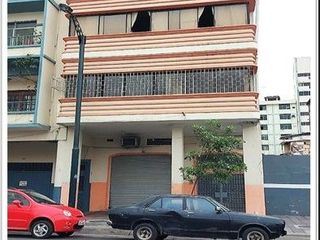 Foto 3 de SE VENDE DE OPORTUNIDAD EDIFICIO COMERCIAL RENTERO SECTOR CENTRO DE GUAYAQUIL - GUAYAQUIL