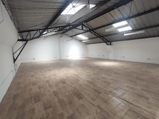 Foto 10 de RENTO  HERMOSA BODEGA DE 400M2  EN EL EDEN