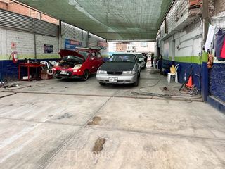 Foto 9 de VENTA DE LOCAL COMERCIAL DE 437M2 EN EL OVALO DE HUACHO