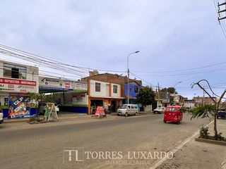 Foto 19 de VENTA DE LOCAL COMERCIAL DE 437M2 EN EL OVALO DE HUACHO