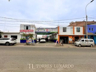 Foto 1 de VENTA DE LOCAL COMERCIAL DE 437M2 EN EL OVALO DE HUACHO
