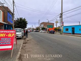 Foto 22 de VENTA DE LOCAL COMERCIAL DE 437M2 EN EL OVALO DE HUACHO