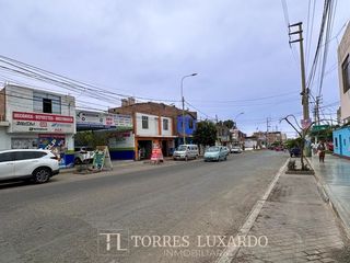Foto 23 de VENTA DE LOCAL COMERCIAL DE 437M2 EN EL OVALO DE HUACHO