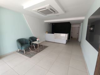 ARRIENDO AMPLIA OFICINA EN EL BARRIO SAN JOSE