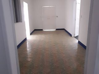 Foto 2 de ARRIENDO CASONA EN SAN FRANCISCO :