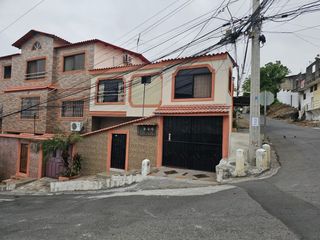 Foto 15 de Venta de casa rentera de 5 departamentos en la ciudadela URBANOR Een Guayaquil