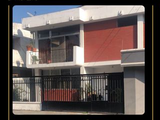 Foto 1 de Casa en Urdesa Norte en Venta