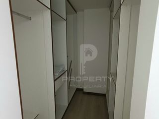 Foto 3 de CASA POR ESTRENAR 2 parqueaderos, 3 dormitorios cada uno con baño propio en conjunto privado Casa ESQUINERA conocoto valle de los chillos Casa en vent
