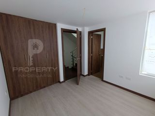 Foto 4 de CASA POR ESTRENAR 2 parqueaderos, 3 dormitorios cada uno con baño propio en conjunto privado Casa ESQUINERA conocoto valle de los chillos Casa en vent