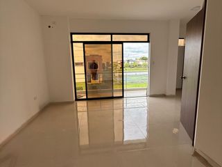Foto 2 de VENTA DE CASA EN LA URB. LOS ALMENDROS