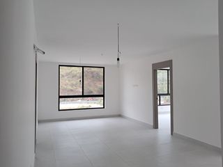 Foto 3 de En alquiler moderno departamento de estreno en Urbanización Olivos 2