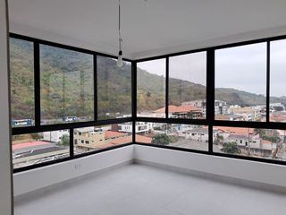 Foto 4 de En alquiler moderno departamento de estreno en Urbanización Olivos 2