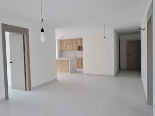 Foto 7 de En alquiler moderno departamento de estreno en Urbanización Olivos 2