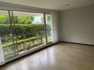 Foto 1 de VENTA APARTAMENTO LA FLORA 1 PISO SECTOR NORTE