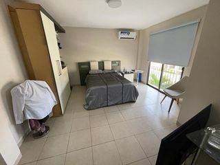 Foto 9 de En alquiler casa de 4 dormitorios en urb.La Romareda. (TH)