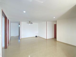 Foto 9 de APARTAMENTO CAOBOS EDIFICIO VIÑEDOS