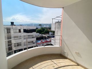 Foto 2 de APARTAMENTO CAOBOS EDIFICIO VIÑEDOS