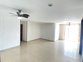 Foto 18 de APARTAMENTO CAOBOS EDIFICIO VIÑEDOS