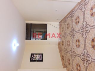 Foto 6 de Vendo Casa 2 Pisos En Condominio Urb. Rosas De América 202M2