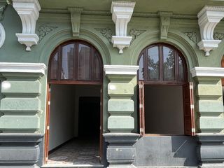 Foto 3 de LOCAL COMERCIAL EN ALQUILER EN 1er PISO FRENTE A AV. PASEO COLÓN