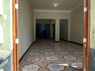 Foto 4 de LOCAL COMERCIAL EN ALQUILER EN 1er PISO FRENTE A AV. PASEO COLÓN