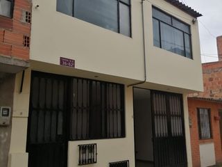 Foto 2 de VENTA - CASA - LLANOS DE SOACHA