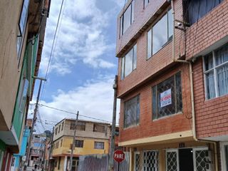 Foto 3 de VENTA - CASA - GIRASOLES -SECTOR DE COMPARTIR   SOACHA RENTABLE  4 APTOS