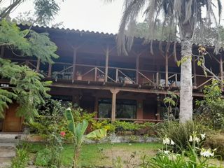 Hosteria de 10.000 m2 venta en Guayllabamba