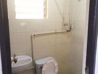 Foto 12 de Alquiler Comas Para Oficinas Consultorios Academias en 2 Piso Retablo 165 m².