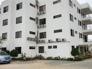 Foto 1 de VILLAMIL PLAYAS VENDO DPTO PLANTA BAJA CERCA DEL MAR