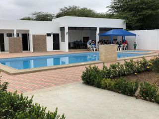 Foto 2 de VILLAMIL PLAYAS VENDO DPTO PLANTA BAJA CERCA DEL MAR