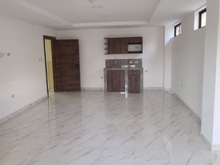 Foto 7 de En alquiler lujosa y moderna Suite en Álamos Norte, Guayaquil
