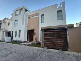 Foto 2 de HERMOSA CASA EN VENTA YANAHUARA TE ESPERA!!!!!