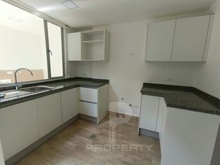 Foto 5 de Casa en venta 3 dormitorios Valle de los Chillos CRÉDITO VIP Con Piscina. Conocoto La Salle.