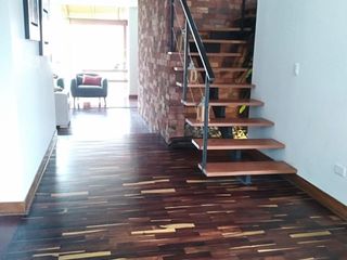 Foto 9 de Oferta! Vendo hermosa casa remodelada en calle residencial en San Borja !