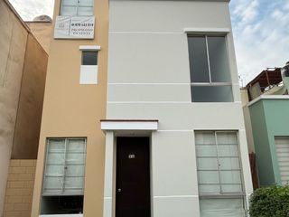 Foto 1 de HERMOSA CASA EN VENTA - VILLA CLUB 1 CARABAYLLO