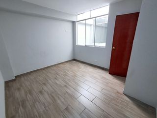 Foto 10 de Vendo Dpto. Ate en Urbanización Los Portales - Prolongación Javier Prado Este.