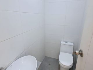 Foto 18 de Vendo Dpto. Urbanización Los Portales Ate