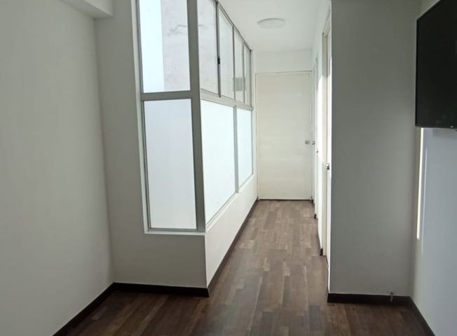 Departamento en Venta en San Borja - Więcej