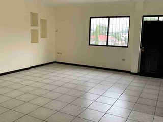 Foto 1 de ALQUILER URBANIZACION PRIVADA LOS CEIBOS