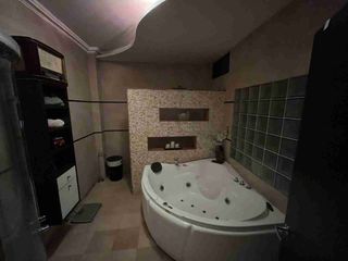Foto 7 de VENTA DE VILLA EN  GARZOTA 2, GUAYAQUIL