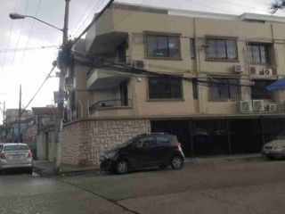 Foto 1 de VENTA KENEDY NORTE EDIFICIO ESQUINERO RENTERO 990 MTS2 AREA UTIL. AVE JOSE CASTILLO. FRENTE PARQUE LINEAL.