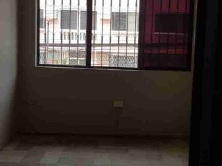 Foto 2 de VENTA KENEDY NORTE EDIFICIO ESQUINERO RENTERO 990 MTS2 AREA UTIL. AVE JOSE CASTILLO. FRENTE PARQUE LINEAL.